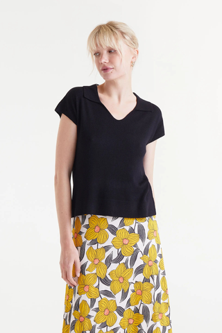 Black V-neck Knitted Top Compañia Fantastica