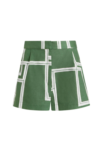 Blanche Short Court Marie Oliver
