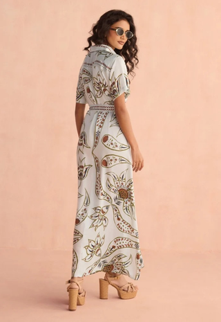 Amira Maxi Diya Powder Omika