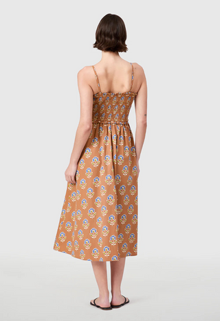 Smocked Dress Maple Sprigs Livro