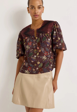 Laurel Top Rouge Marie Oliver