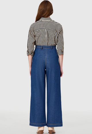 The Boyfriend Shirt Ganache Pinstripe Livro