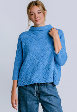 Rowena Sweater M6047 Kerisma