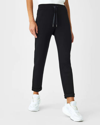 Airessentials Tapered Pant Spanx