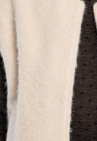 Young Ladies Woven Sleeveless Offwhite Jacket Molly Braken