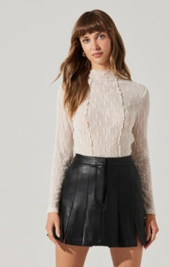 Colleen Top Astr