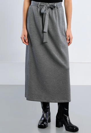 Young Ladies Knitted Skirt Dark Grey Molly Braken